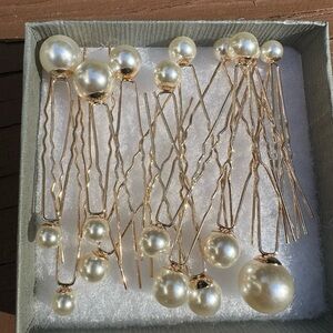 pearl hair pins